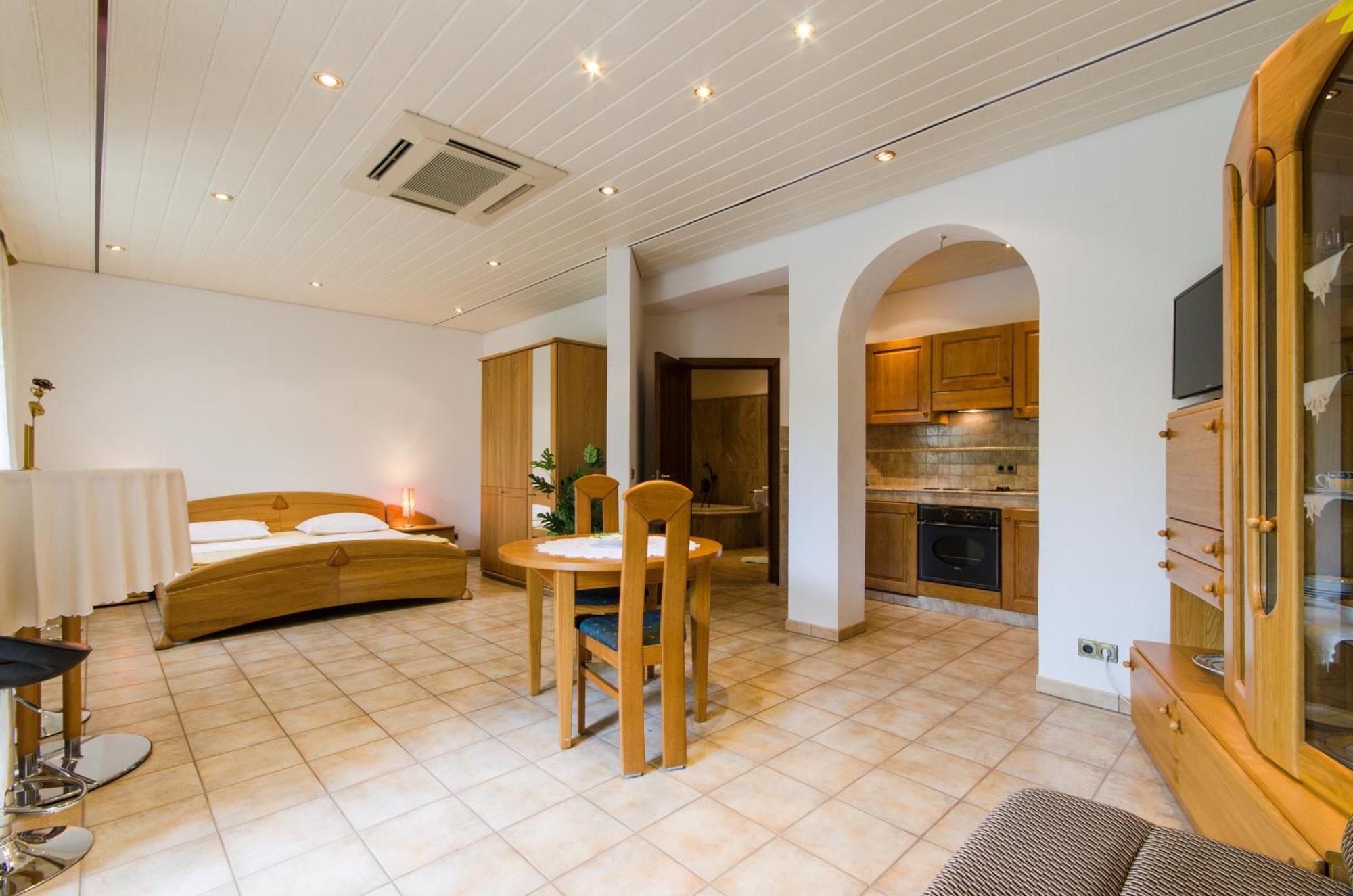 Villa Nada Crikvenica Exterior photo